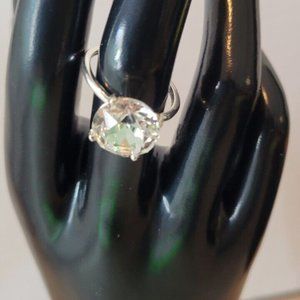 White Crystal Solitaire Sterling Silver Ring (Size 8)